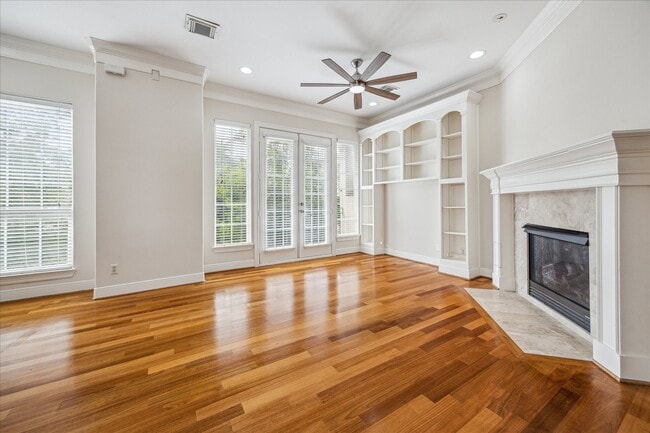 Building Photo - 1316 Birdsall St