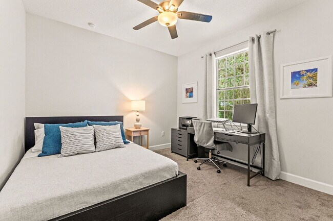 Building Photo - Charming 3-Bed with 2 Baths Oasis in St. C...