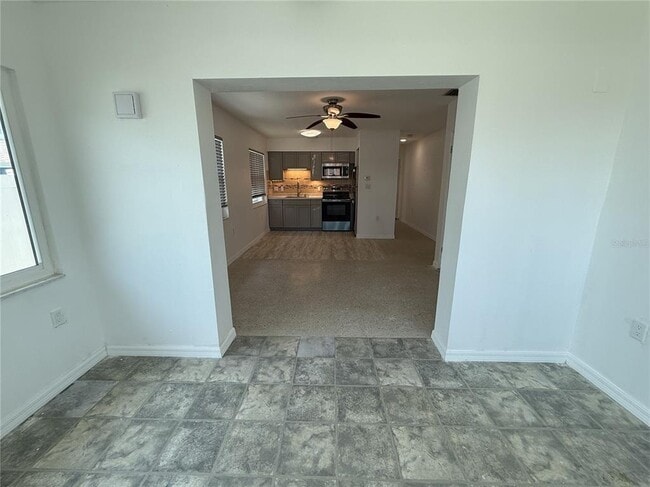 Building Photo - 13202 Boca Ciega Ave