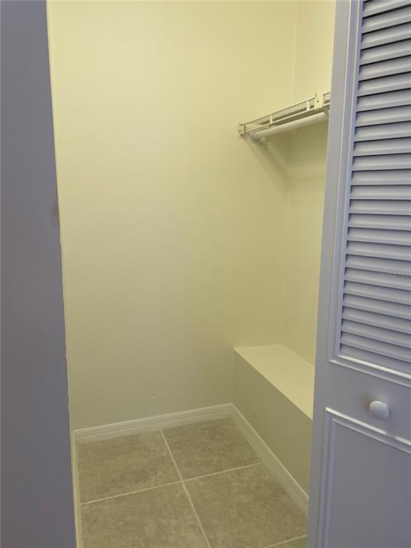 Building Photo - 1424 Chesterfield Dr