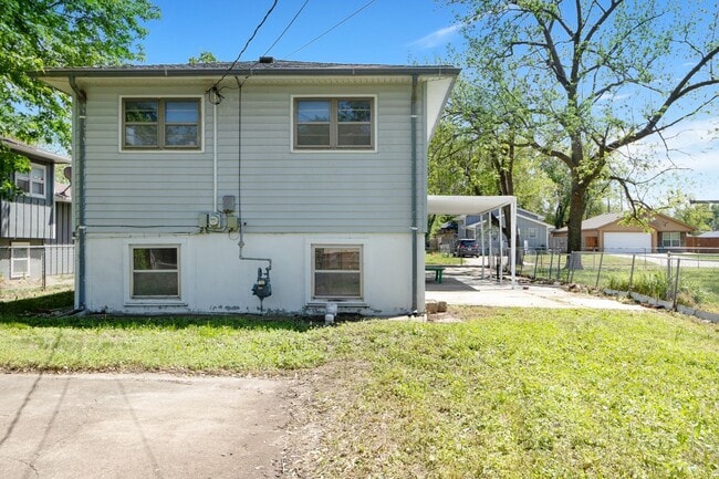 Building Photo - Quality Home Management