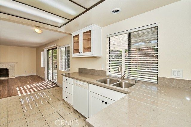 Building Photo - 1827 Erika Ct