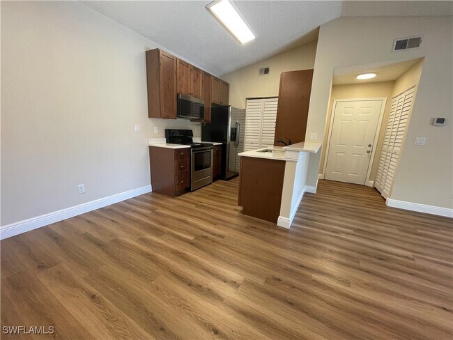Building Photo - 2202 Arbour Walk Cir