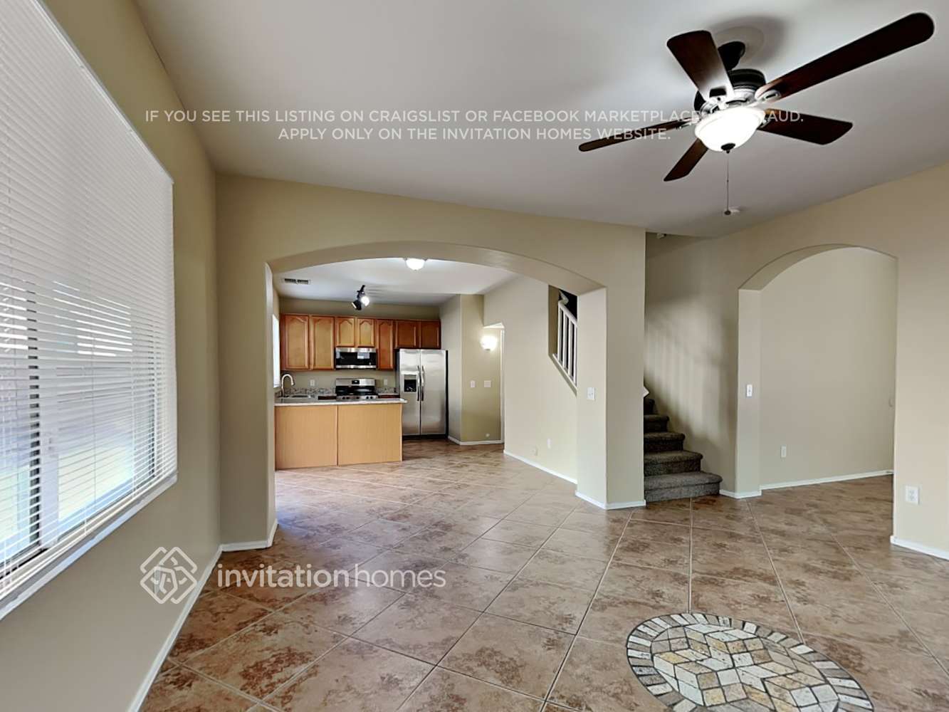 Building Photo - 4122 W Irwin Ave