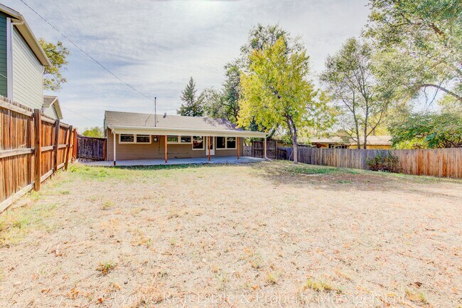 Building Photo - Evolve Real Estate: Charming Ranch Style Retreat In the Heart of Denver, 15 minutes to Downtown D...