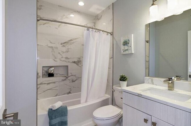 Building Photo - 37 Missouri Ave NW