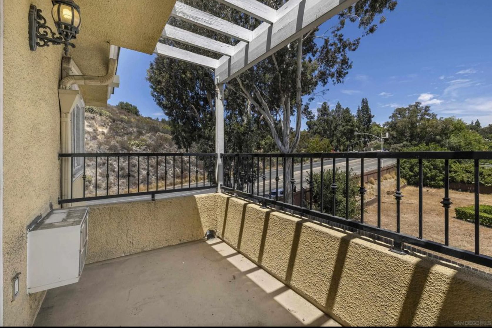 Building Photo - 5055 Collwood Blvd