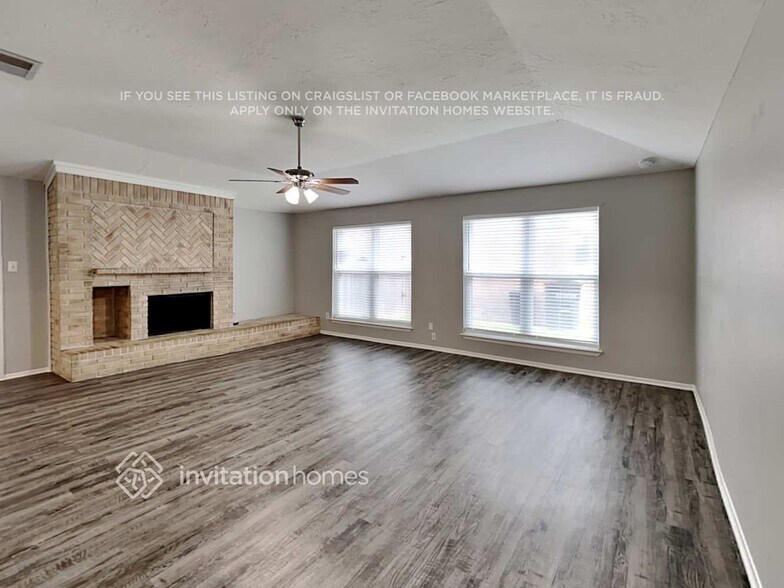 Building Photo - 209 Greenshire Dr