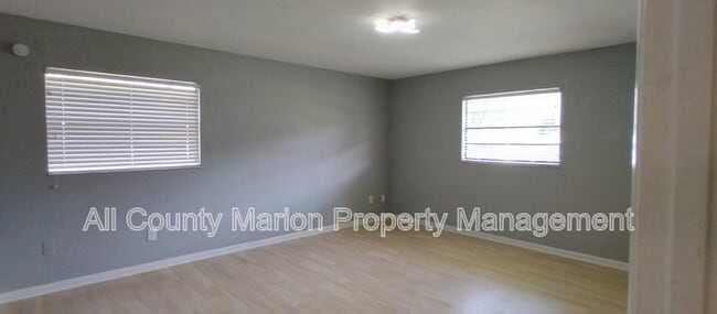 Building Photo - 5360 SE 28th St