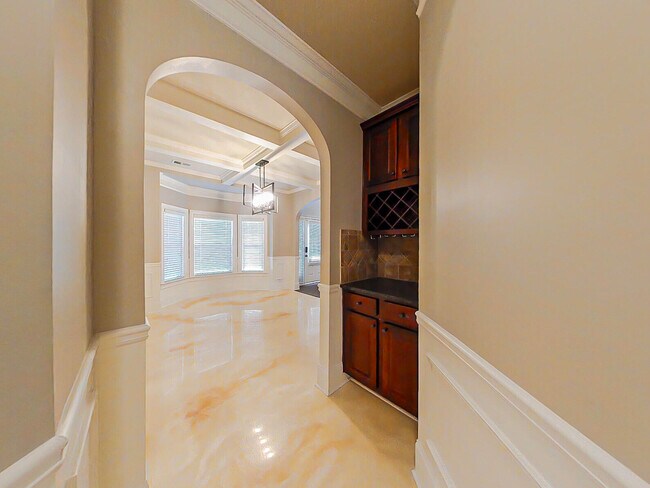 Building Photo - 2476 Sunflower Dr