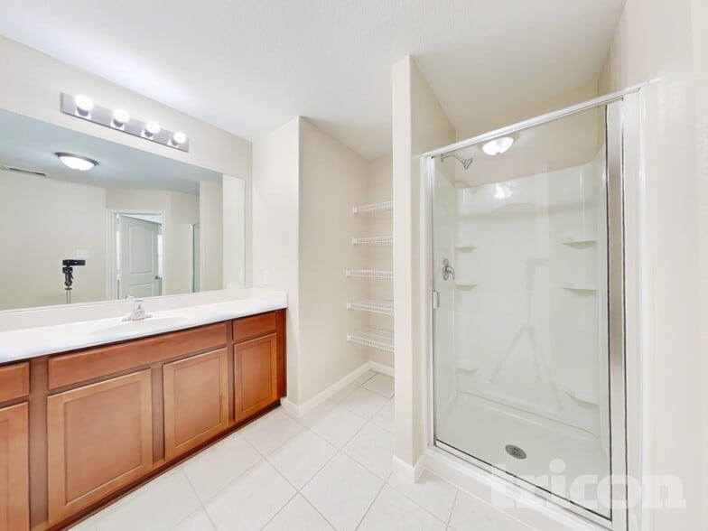 Building Photo - 908 American Monarch Dr