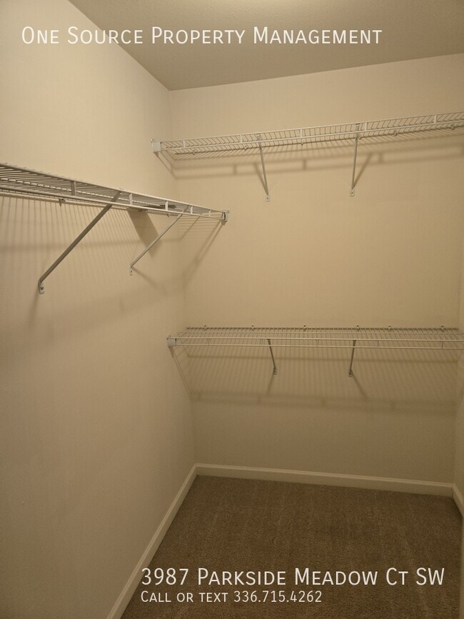 Building Photo - 3987 Parkside Meadow Ct SW