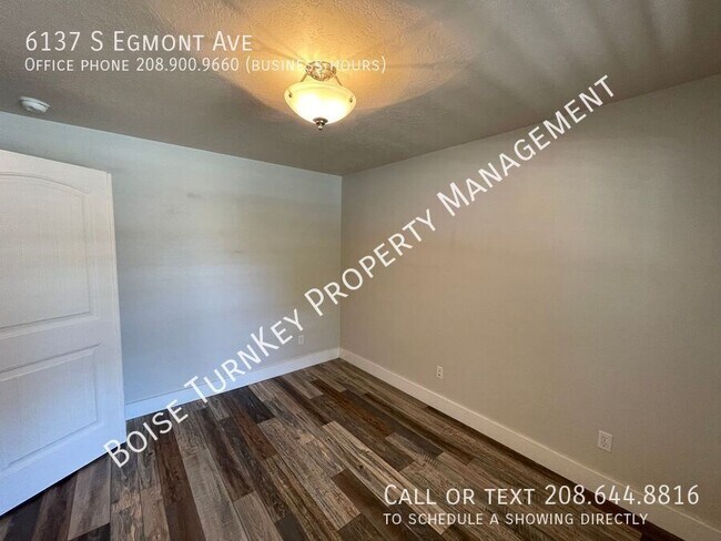 Building Photo - 6137 S Egmont Ave