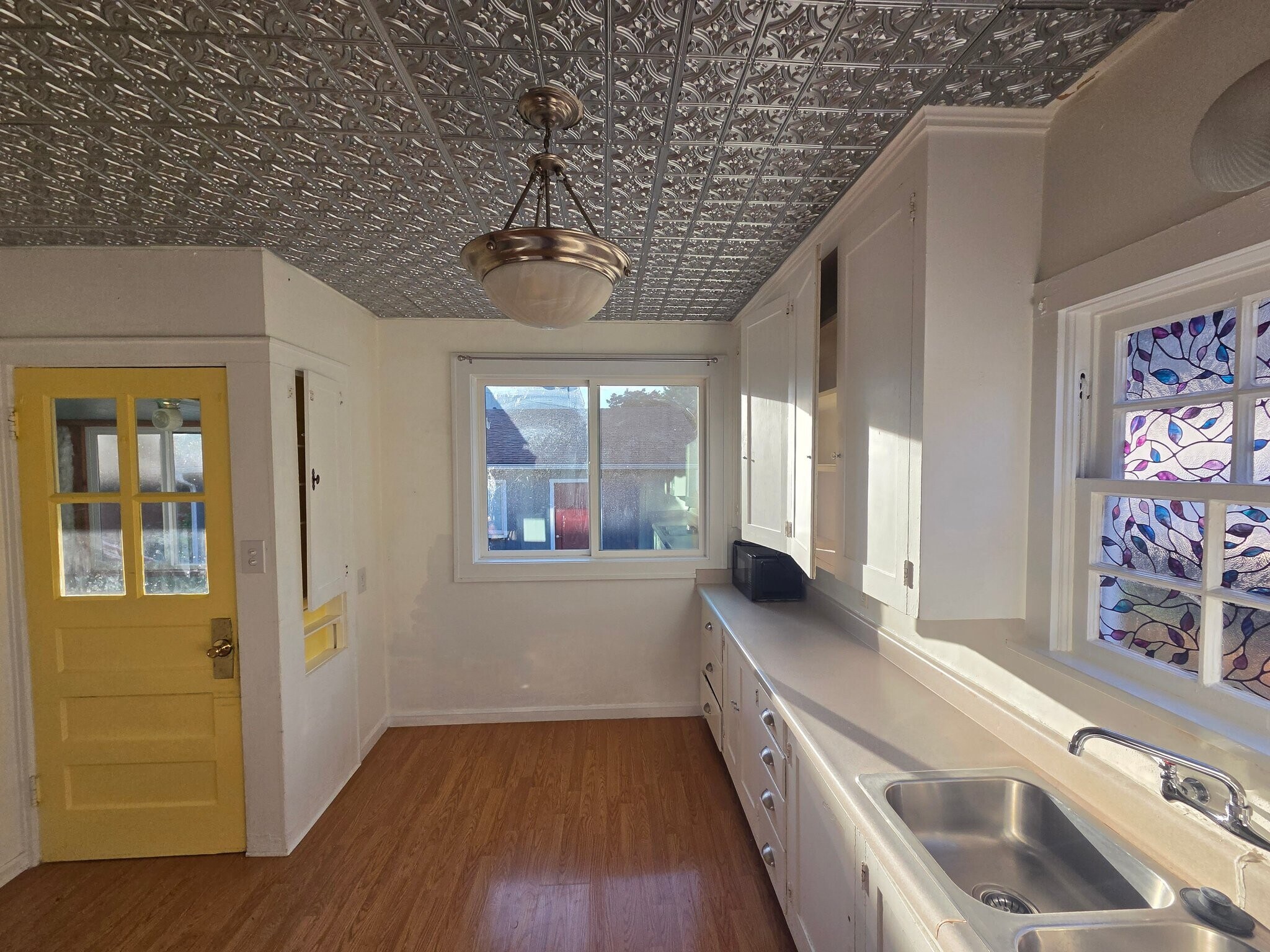 Building Photo - 445 20th St SE
