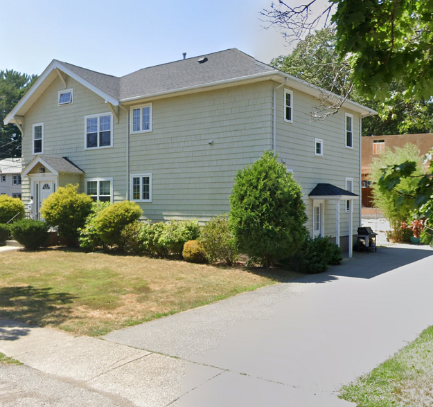 Building Photo - 121 Cedric Rd