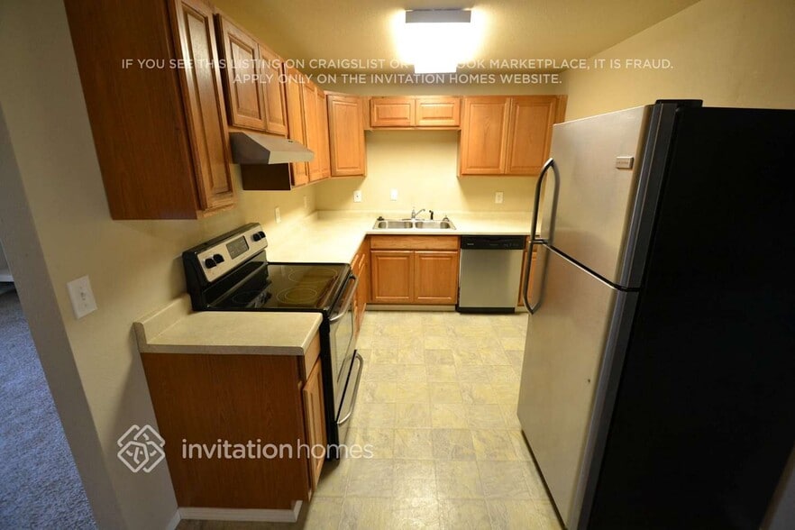 Building Photo - 4607 223rd St SW