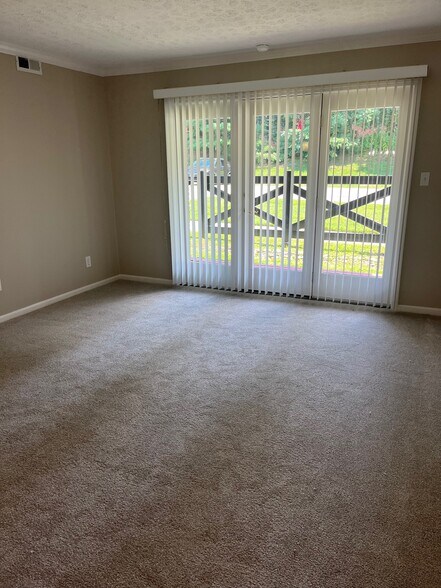 Building Photo - 6719 Gunston Ln