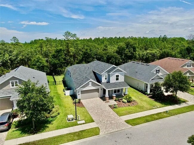 Building Photo - 85311 Champlain Dr