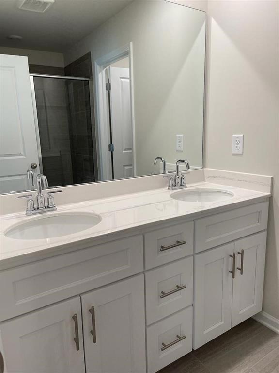 Building Photo - 78 Cedar Ln