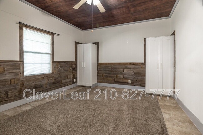 Building Photo - 226 Sunfire Trail