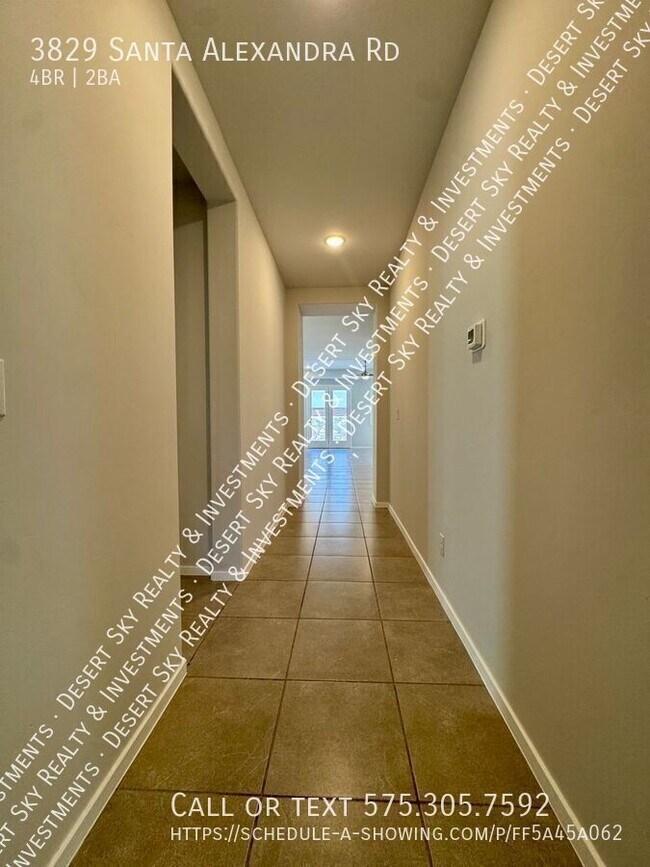 Building Photo - 3829 Santa Alexandra Rd