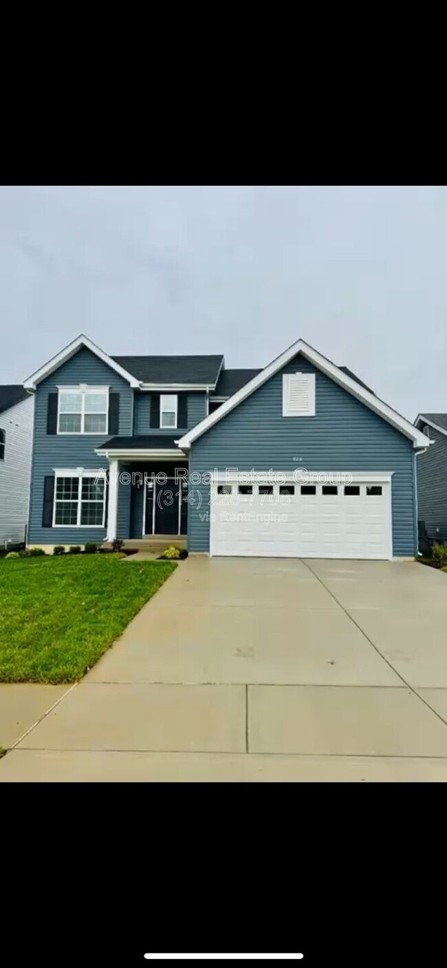 Building Photo - 928 Little Fieldstone Court