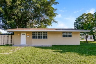 Building Photo - 7311 Miramar Pkwy