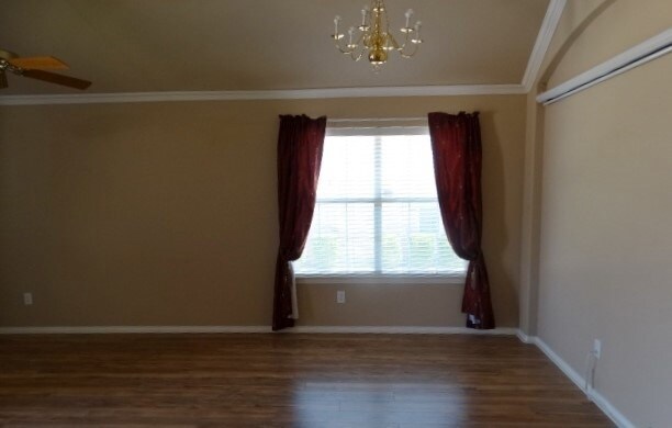 Building Photo - 15785 Scenic Rd