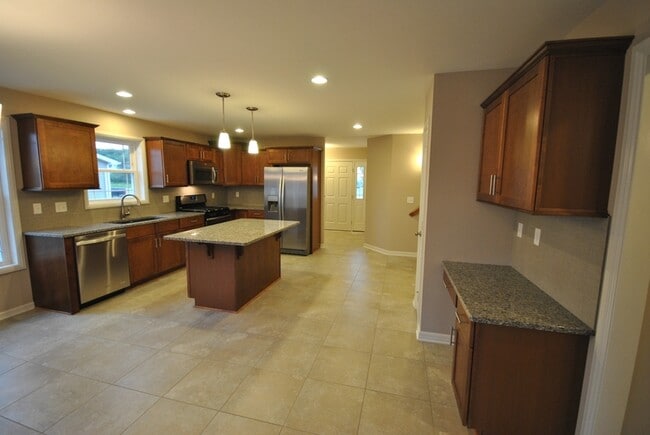 Building Photo - 3896 Jody Ct