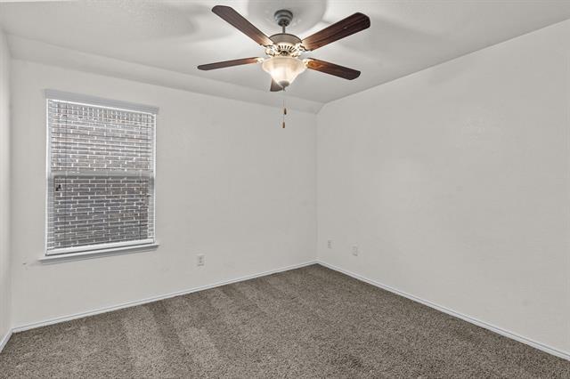 Building Photo - 9005 Holliday Ln