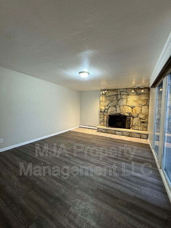 Building Photo - 1154 S 800 W