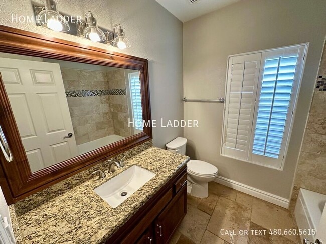 Building Photo - 10570 E San Salvador Dr