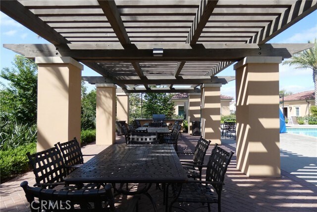 Building Photo - 155 Excursion