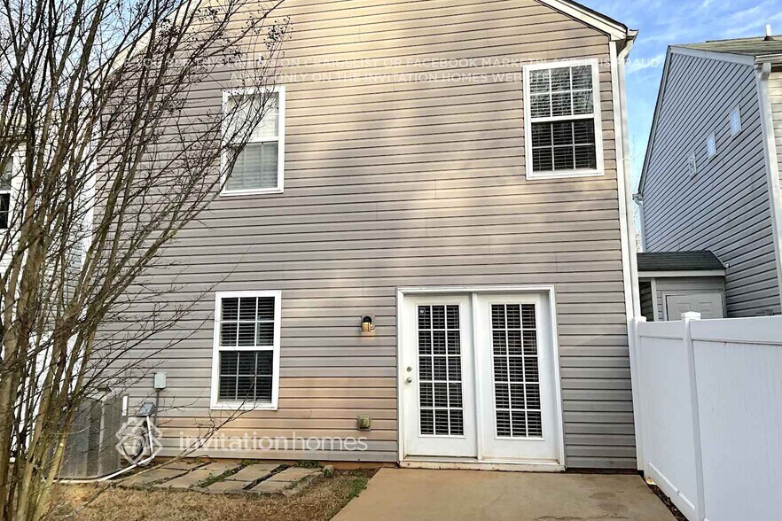 Building Photo - 5130 Sky Ridge Way