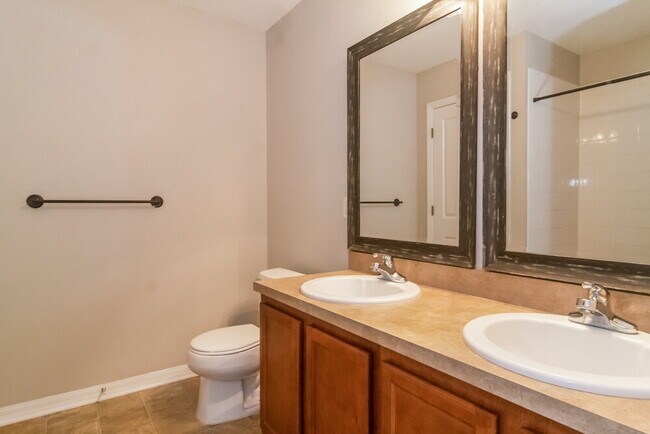 Building Photo - 645 Maya Susan Loop