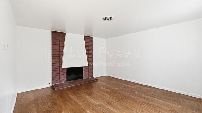 Building Photo - 5441 Olympic Way
