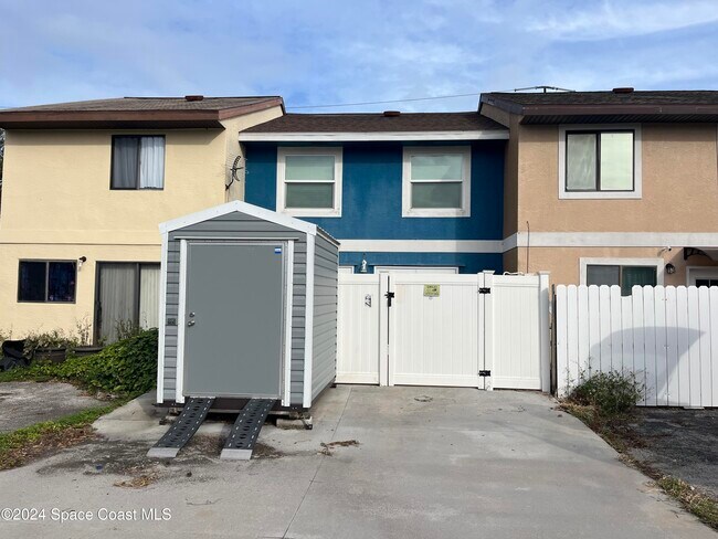 Building Photo - 8309 Rosalind Ave