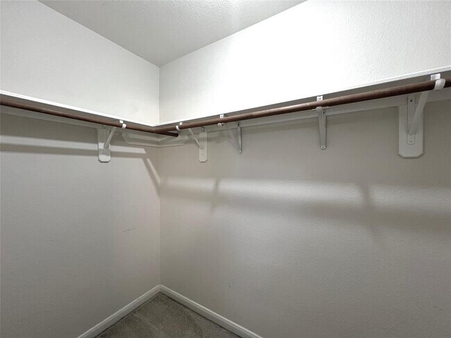 Building Photo - 21235 Bending Green Way