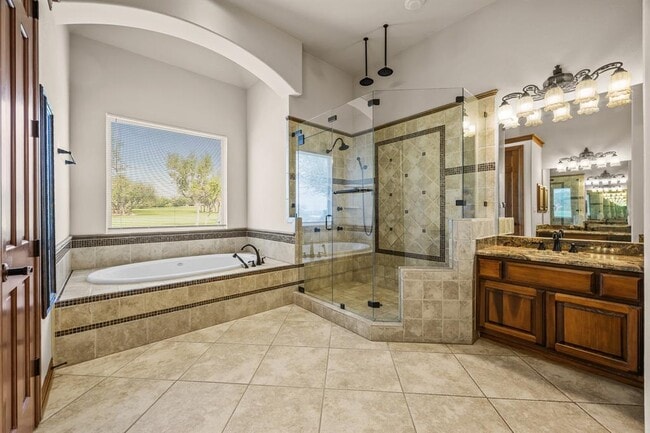 Building Photo - 4008 Sugarloaf Dr