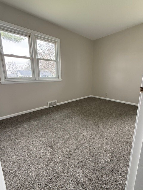 Building Photo - 707 Green Ridge Ave