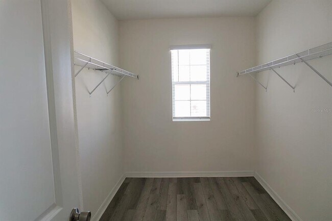 Building Photo - 34110 Jasper Stone Dr