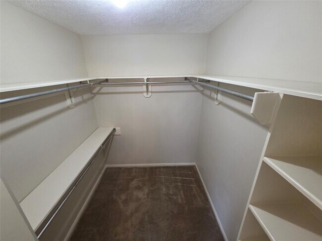 Building Photo - 5410 Aberton Ln