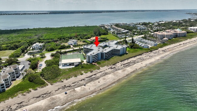 Building Photo - 1357 NE Ocean Blvd