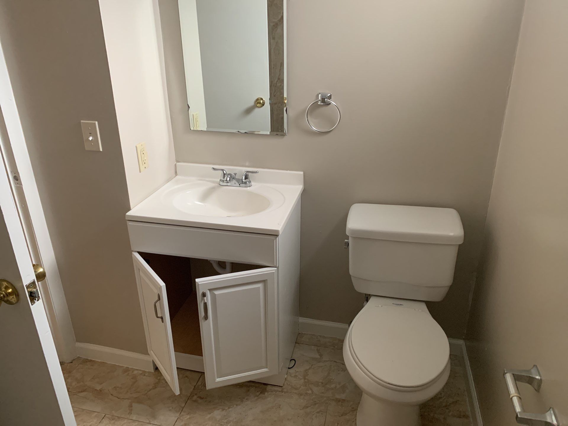 Basement full bathroom - 7991 E Hampden Cir