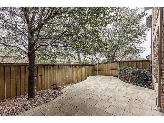 Building Photo - 2472 Greymoore Dr