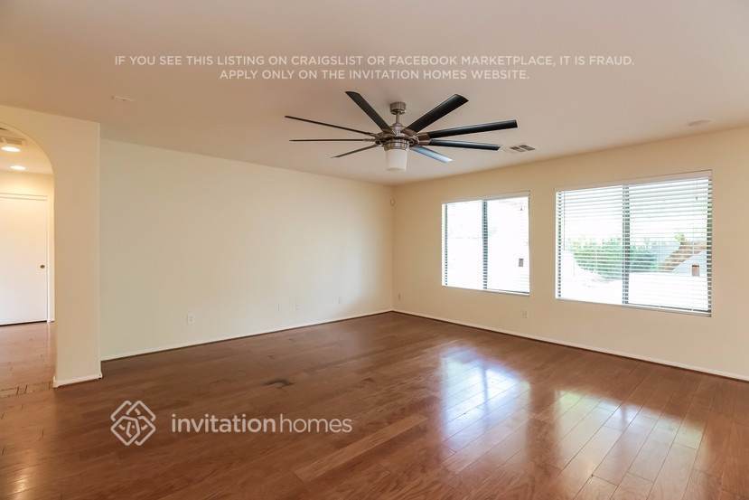 Building Photo - 3886 E Brighton Way