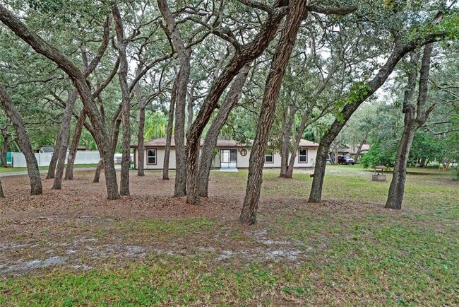 Building Photo - 15005 Noon Ct