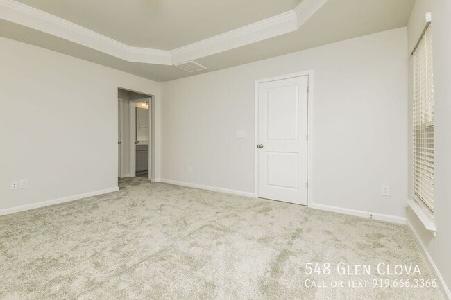 Building Photo - 548 Glen Clova Dr