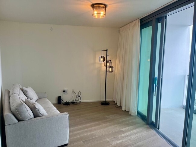 Building Photo - Luxury 1 Bedroom at Ko'ula With Ocean Views & Parking