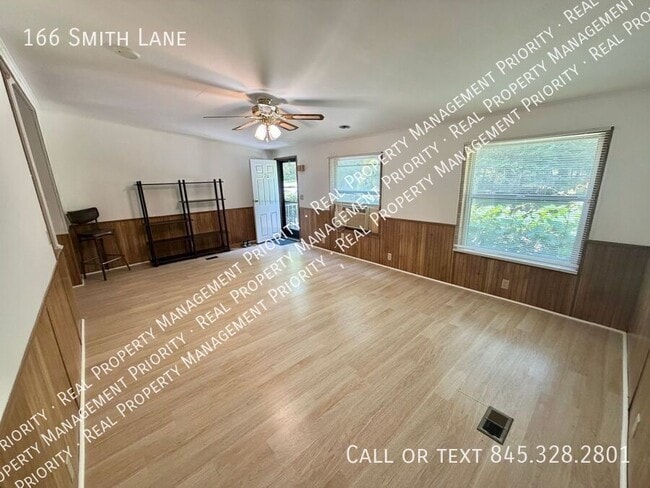 Building Photo - 166 Smith Ln